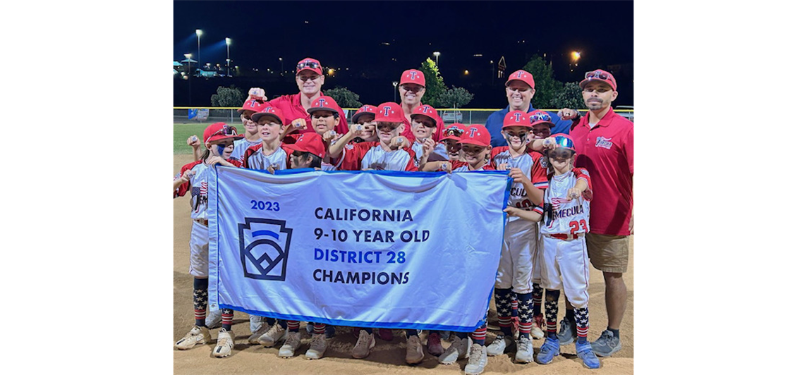 10 U District 28 1st Place Champions